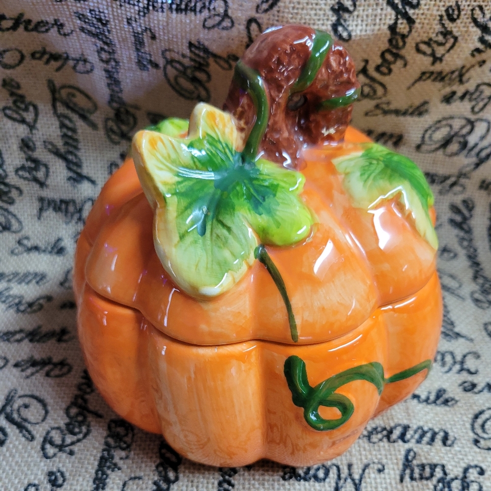 Vintage ceramic Royal Norfolk punkin cookie jar 6×6